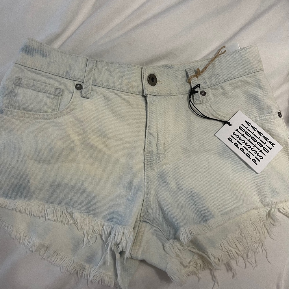 New Pistola Shorts